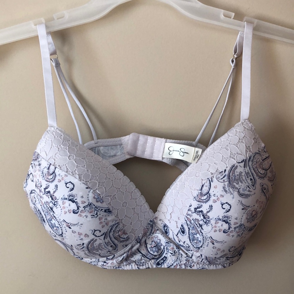 Jessica Simpson Bra.  Size 36C